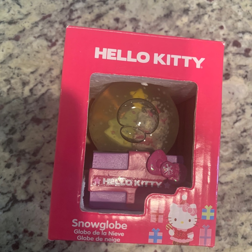 Hello kitty sanrio snowglobe 2013